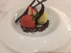-卡佩罗意大利餐厅及酒吧Al Cappello Trattoria