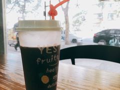 冰镇桂花柠檬酸梅汤-鸭小妹鸭血粉丝(老门东店)