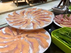虹鳟鱼片-沱江鱼府(丽江店)