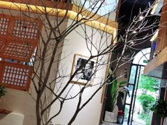 -墨居上隐·院子里火锅(峨眉店)