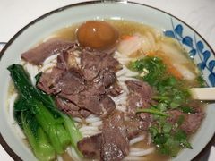 -鑫花溪牛肉米粉(凤凰街创始总店)