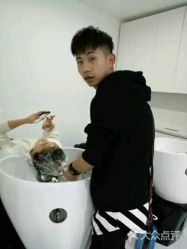 -尚·丹尼Hair