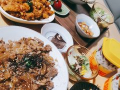 -暖食光·台式家庭餐厅·生日主题店(万达店)