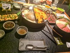 -三出山火锅(南京万象天地店)
