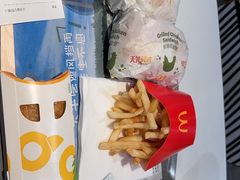-麦当劳(健德桥得来速店)