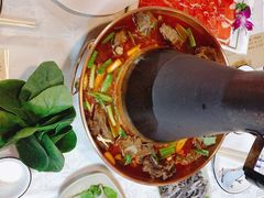 -羊家胡同·龙虾烧烤火锅(龙汇路店)