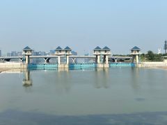 -郑东新区龙湖公共艺术中心