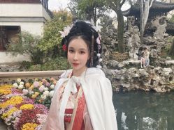 -一揽芳华汉服旗袍体验馆(拙政园店)
