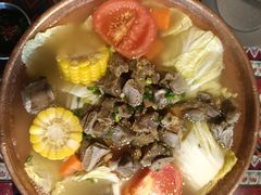 大理白族腊排骨火锅-火塘云南烧烤大排档