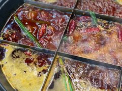 -正南齊北重庆老火锅(光华村直营店)