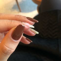 -蜜丝卡伦美甲美睫半永久