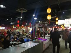 大堂-食上东新街美食街区(民乐新都会店)