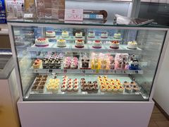 面包甜点陈列柜-好利来(龙首印象城店)