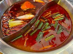 -黔哆哆地摊酸汤火锅(清湖店)