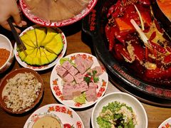 -牛市坎火锅(建设路店)