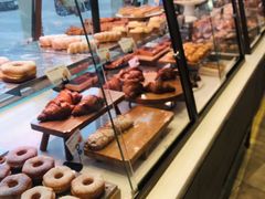 面包甜点陈列柜-巴黎贝甜(国贸店)