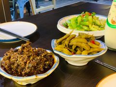 -三妹小龙虾·黄油蟹(华侨城总店)