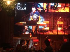 -胡桃里乐队酒馆(鎏嘉码头店)