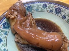 猪蹄-无名氏宵夜小摊(祝家三姐妹馄饨店)