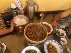 -富正毅三下锅·湘西韵味(天门山索道店)