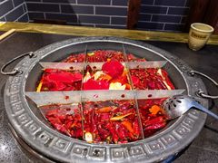 -宽板凳老灶火锅(台湾街店)