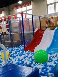 -开心哈乐亲子乐园(东森时尚百货店)