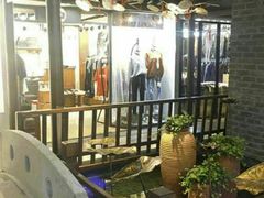 -南京时尚莱迪购物广场(正洪街店)