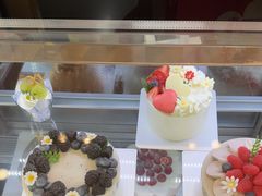 -花花卷卷·鲜食蛋糕(静安久光百货店)