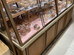 面包甜点陈列柜-山崎面包(静安久光店)