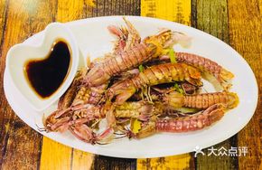 Sichuan-Style Boiled Mud Shrimp