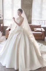 -LANYI COUTURE高级婚纱礼服改衣店