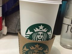 -星巴克(静安嘉里中心B2店)