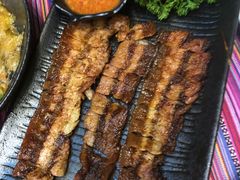 -香巴拉云南餐厅(华莱坞店)