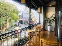 -猫的天空之城概念书店(杭州南宋御街店)