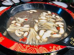 -三江两海老火锅(北京首店)