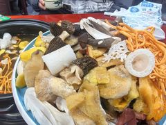 -菌之家·专业纯野生菌火锅·特色炒菌