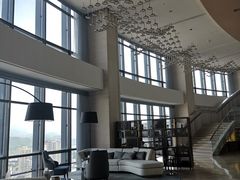 -华强广场酒店-椰香高空自助餐厅