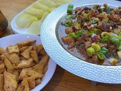 -俭寨大盘鸡·缸子肉·小公鸡·新疆菜(云通店)