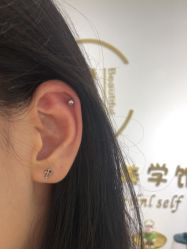 -AI艾耳·专业手工耳洞·穿孔美学馆