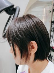 -DO A HAIRSTYLE