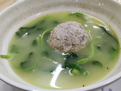 扬州狮子头-蒋家桥饺面店(四望亭路店)