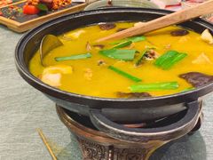 山珍土鸡锅-望湘园·湖南菜(宏伊店)