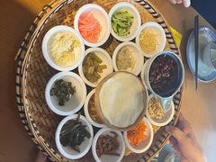 -包整·丝娃娃(一览甲秀楼风景店)