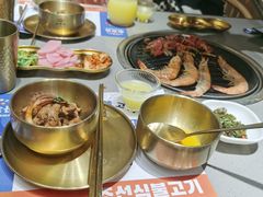 -金会长自助海鲜·烤肉(人民广场店)