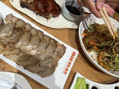 -满园烤鸭·春饼(抚顺万达店)