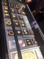 -周大福CHOW TAI FOOK(东门茂业店)