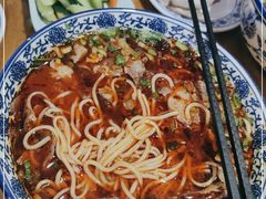-伊穆祥牛肉面总店·清真
