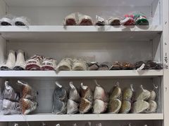 -翰皇直营洗衣洗鞋(望京鹿港店)