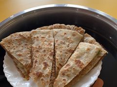 -溢心园香河肉饼总店