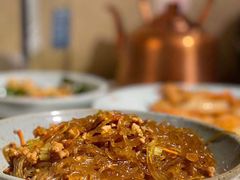 蚂蚁上树-小吊梨汤·北京菜·烤鸭(鸟巢店)